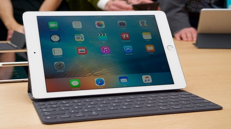 9.7 inçlik iPad Pro tanıtıldı