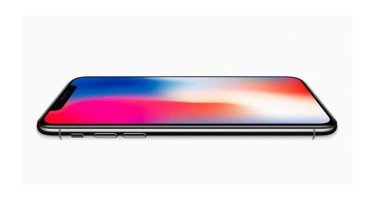 Apple kendi ekranını mı üretiyor?
