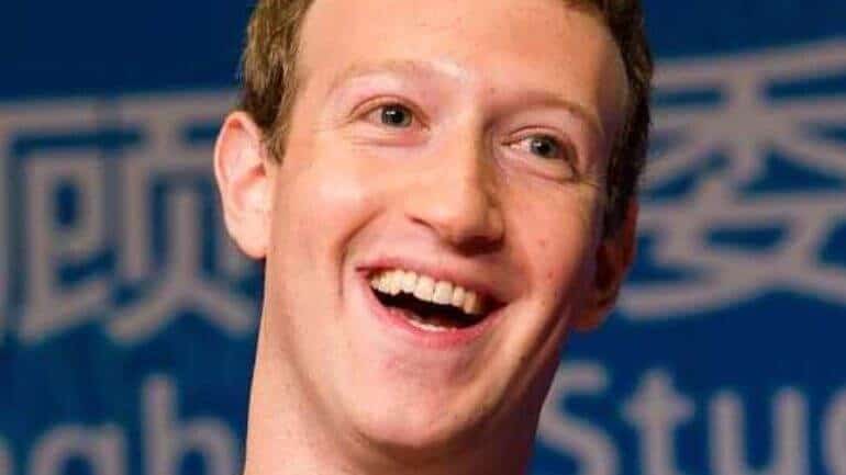 Facebook’un CEO’suna hacklenme şoku!