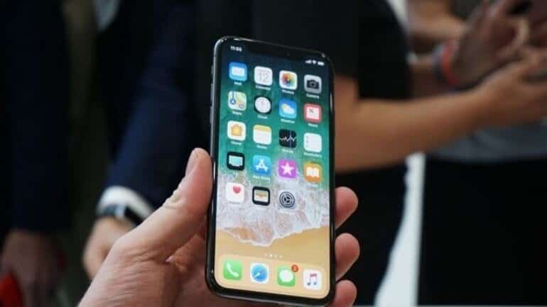 İlk çıktığında iPhone X bulmak zor olacak