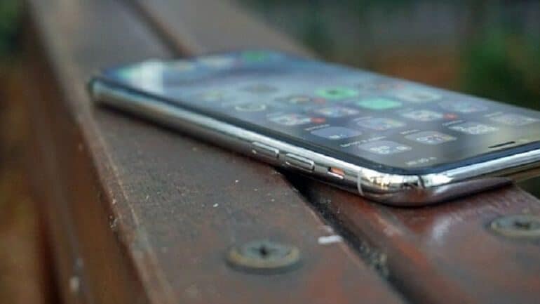 iPhone XI Plus 6.5 inç ekranla gelebilir