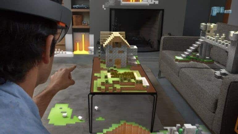 Microsoft Holographic geliyor