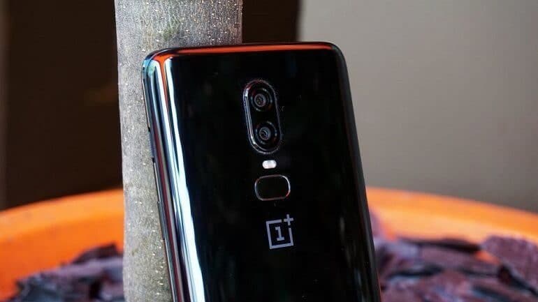 OnePlus orta sınıf telefonlar için 2021’e kadar bekleyecek