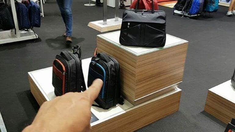 Samsonite sırt çantası ile kablosuz şarj özelliği geliyor