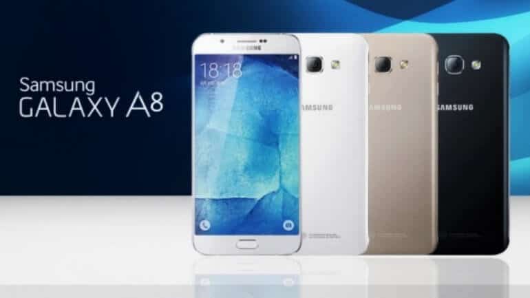 Samsung Galaxy A8 yolda