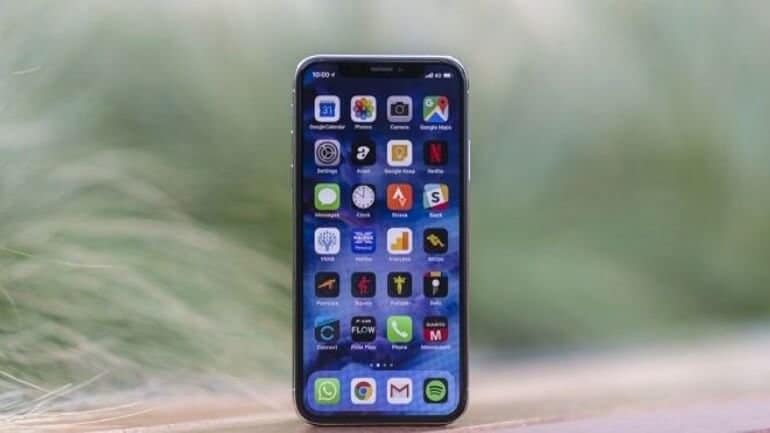 Ucuz iPhone 6.1 inç ekran ile piyasaya sürülecek