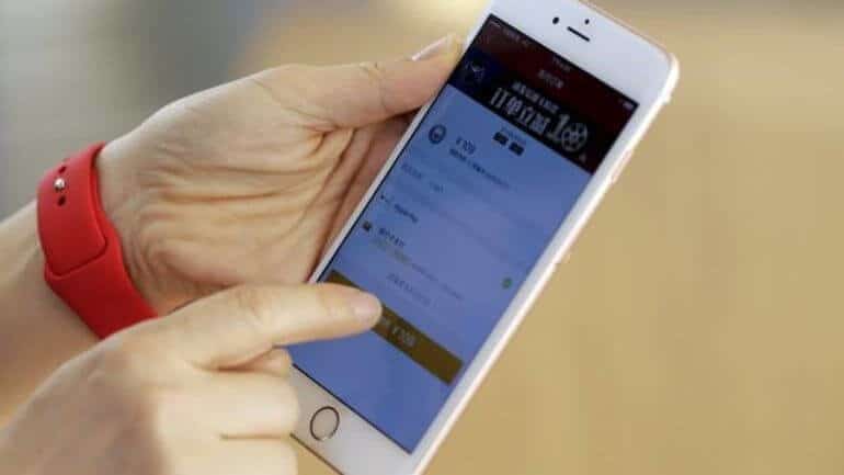 Yeni iPhone 7 kırıldı!
