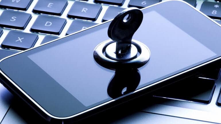 Yeni iPhone telefonlara güvenlik güçlerinin erişimi engellenecek!